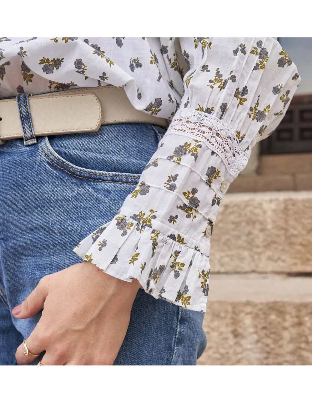 Shirts And Blouses^MONPIEL Blouse With Long Lace Sleeve Claudia Blue Flowers