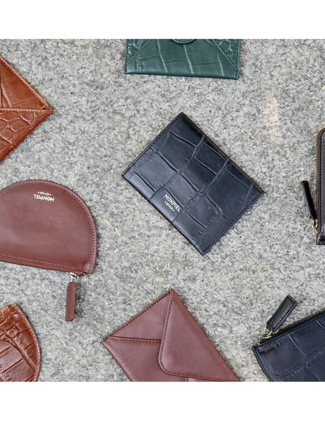 Leather Women Purses^MONPIEL Half Moon Leather Wallet Brown