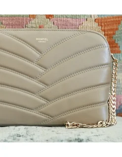 Women'S Leather Bag^MONPIEL Quilted Leather Bag With Gold Chain Mole